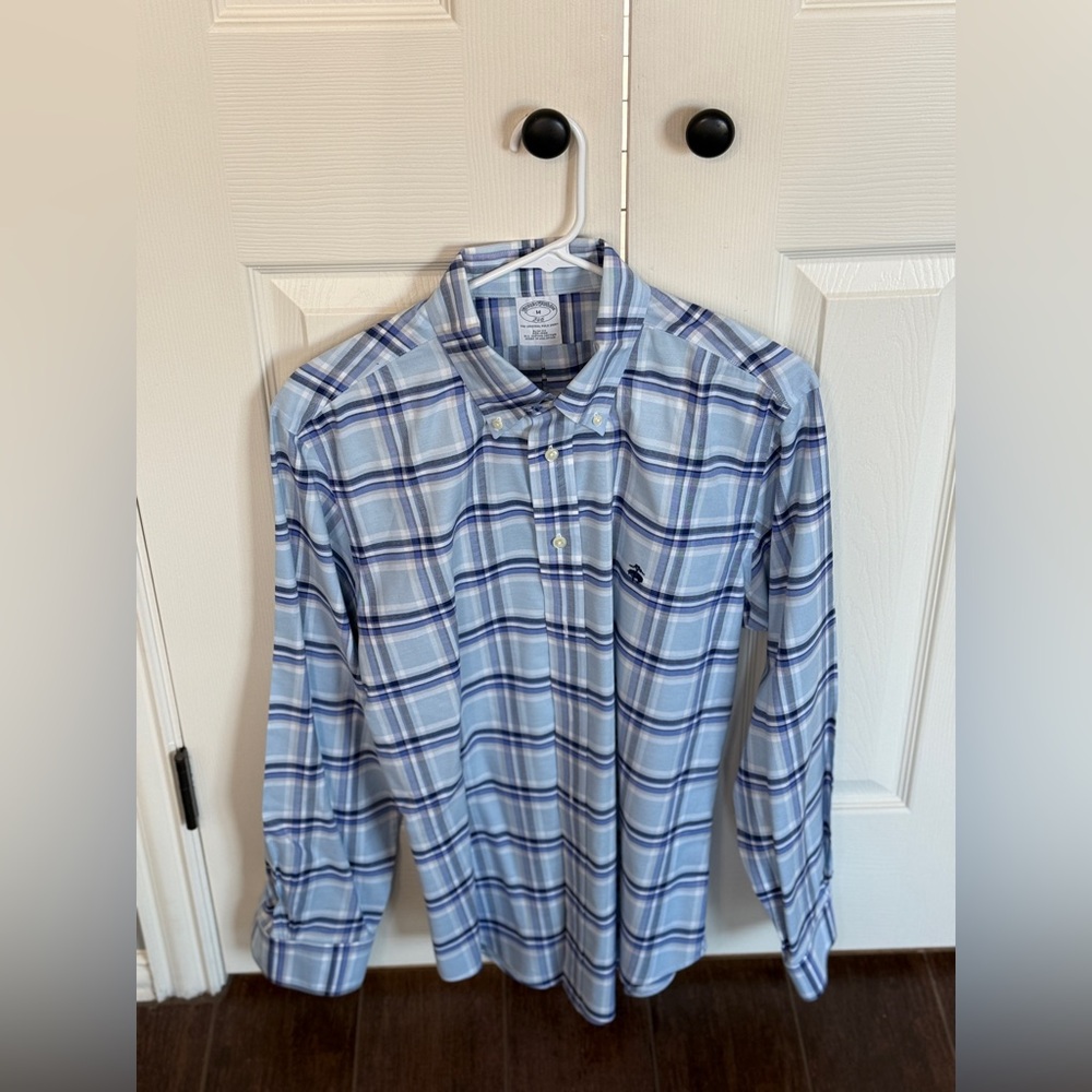 Brooks Brothers 346 Gingham button front dress shirt men’s medium